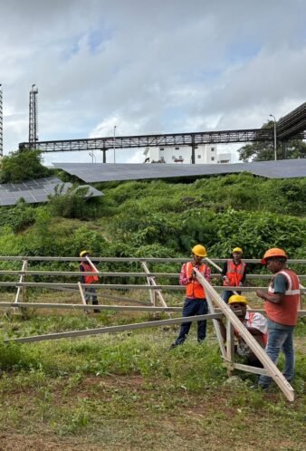 suntelligent team working on a large scale solar panel installation project