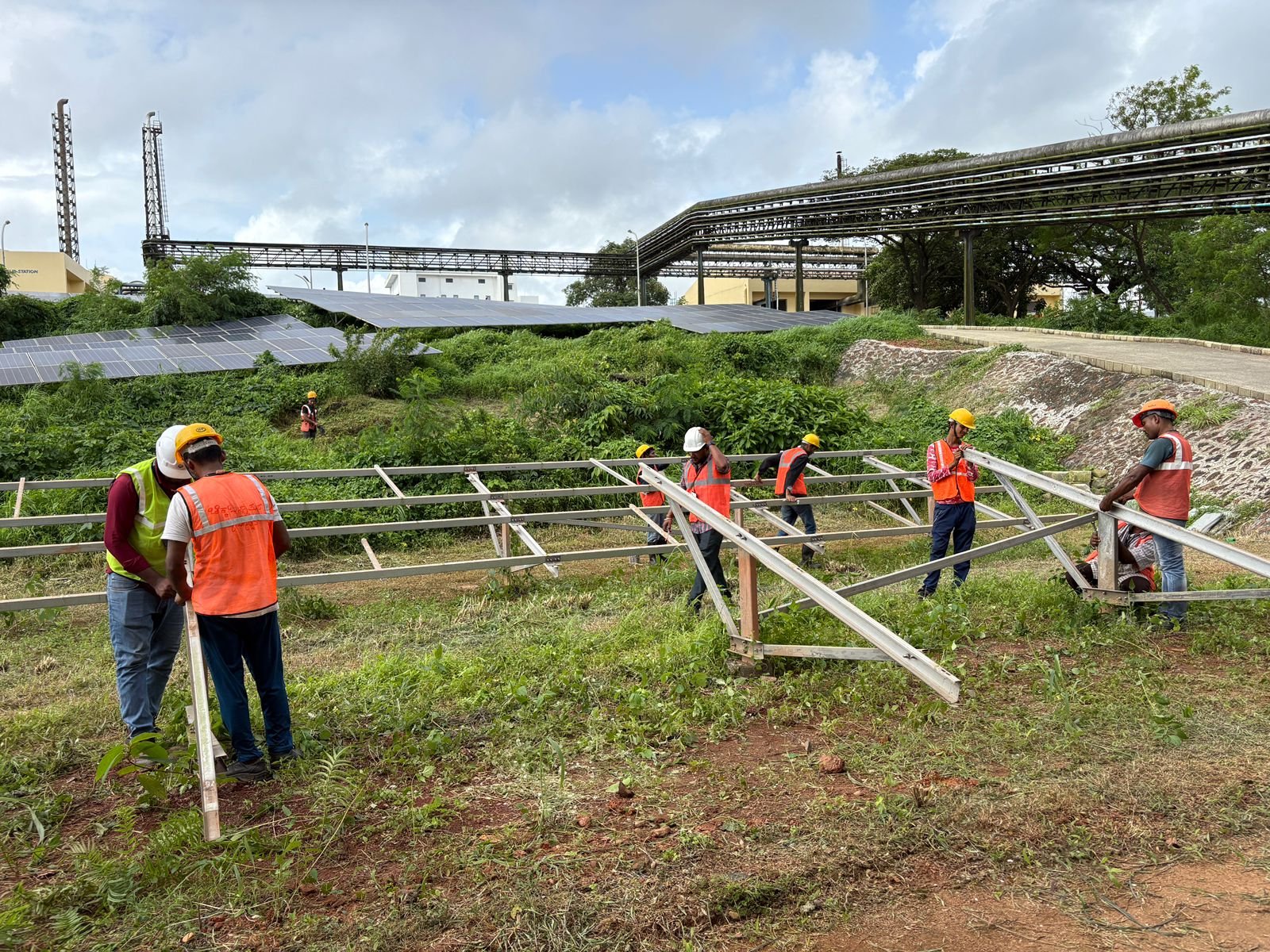 Suntelligent team working on solar panel installation